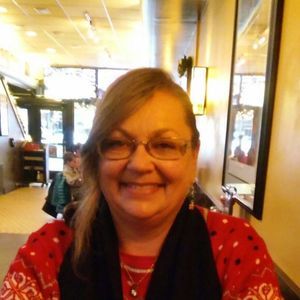 Meet your Posher, Catherine